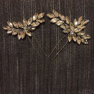 Bridal hair pins